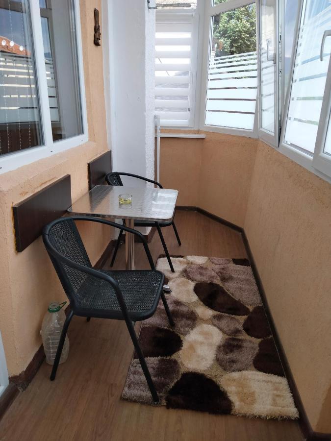 Apartament Geo Nehoiu Zewnętrze zdjęcie